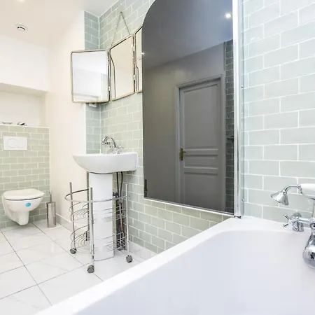 Chic - 3br-8p - Gare De L'est París